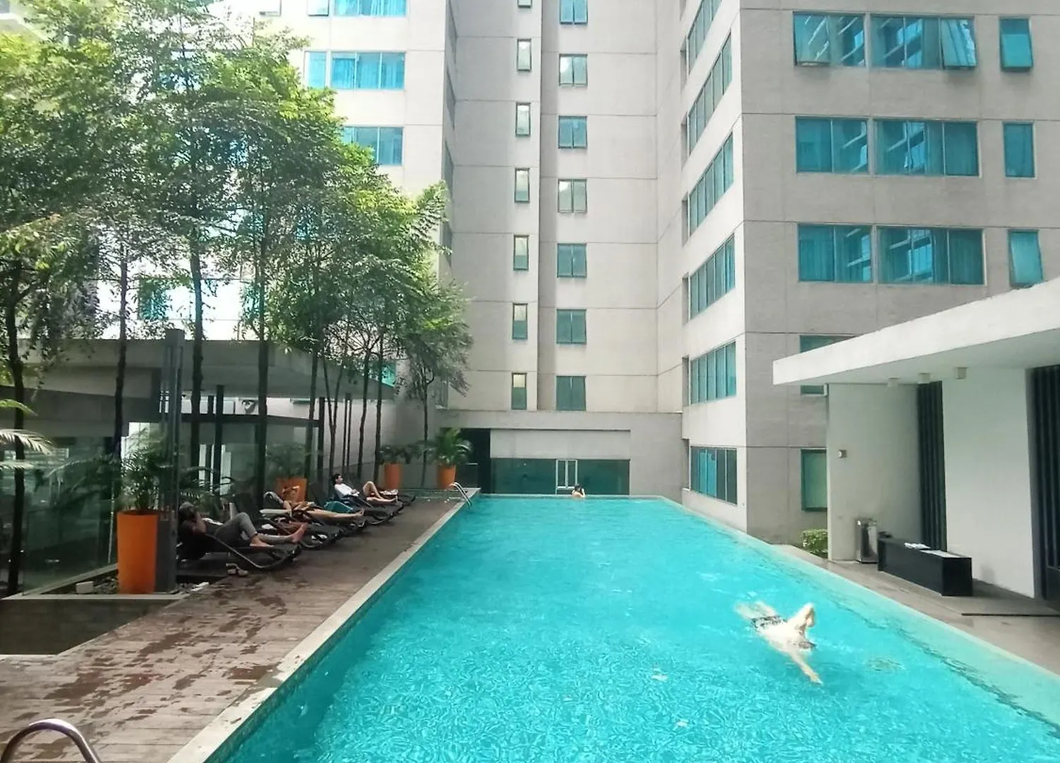 Mercu Summer Suites Klcc By Perfect Sleep Kuala Lumpur Apartment