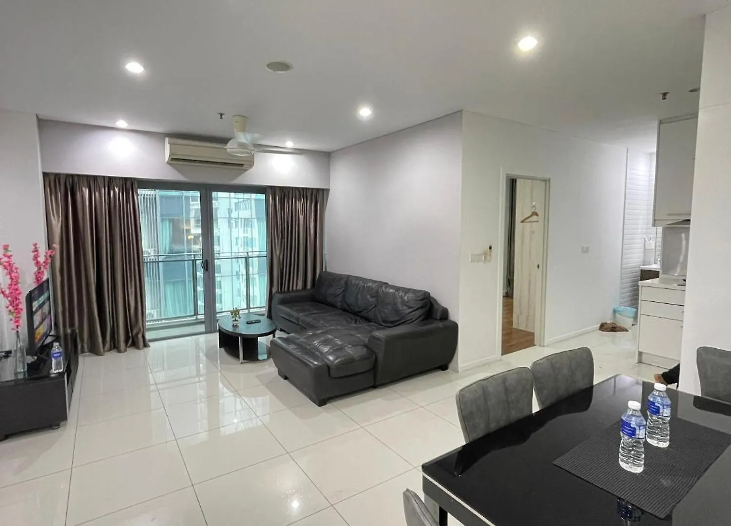 Apartment Mercu Summer Suites Klcc By Perfect Sleep Kuala Lumpur Malaysia